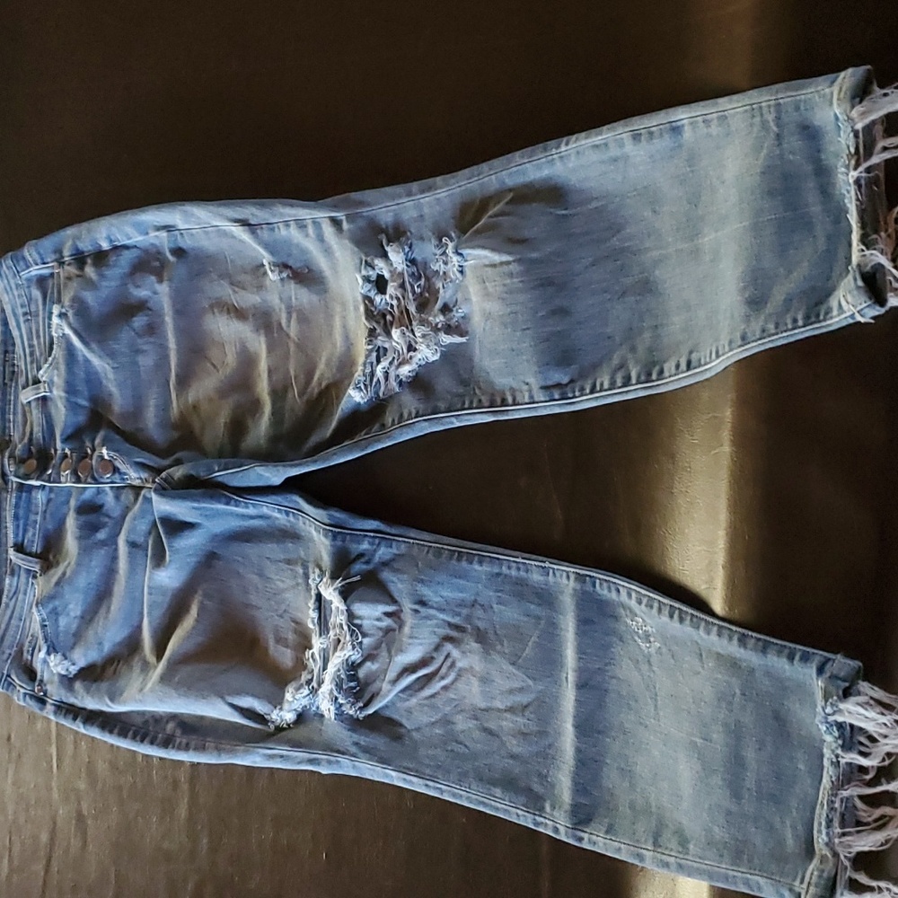 Judy Blue distressed Boyfriend Fit size 13/31 Jeans